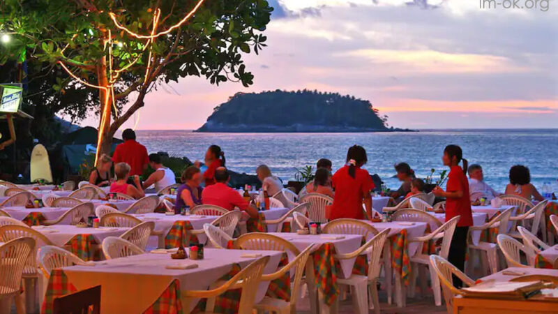 ร้านอาหารไทยท้องถิ่นที่ดีที่สุดในหาดกะตะ