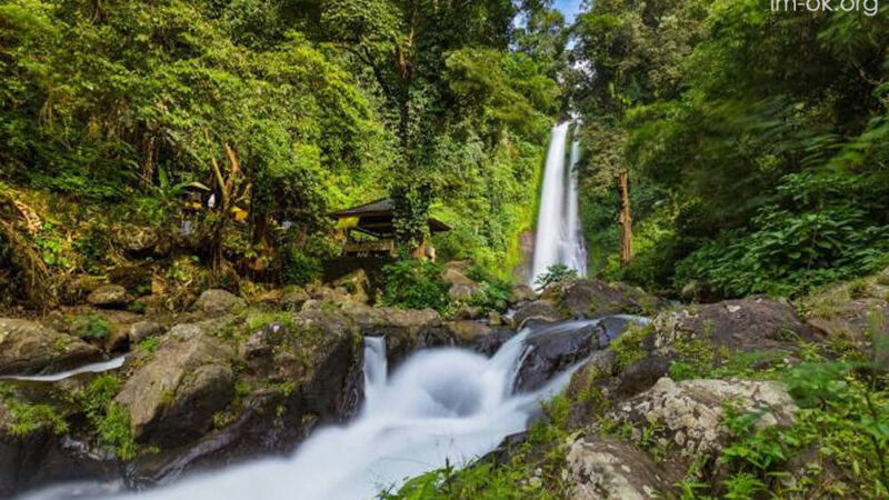 Gitgit Waterfall บาหลี