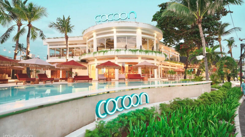 Cocoon Beach Club บาหลี