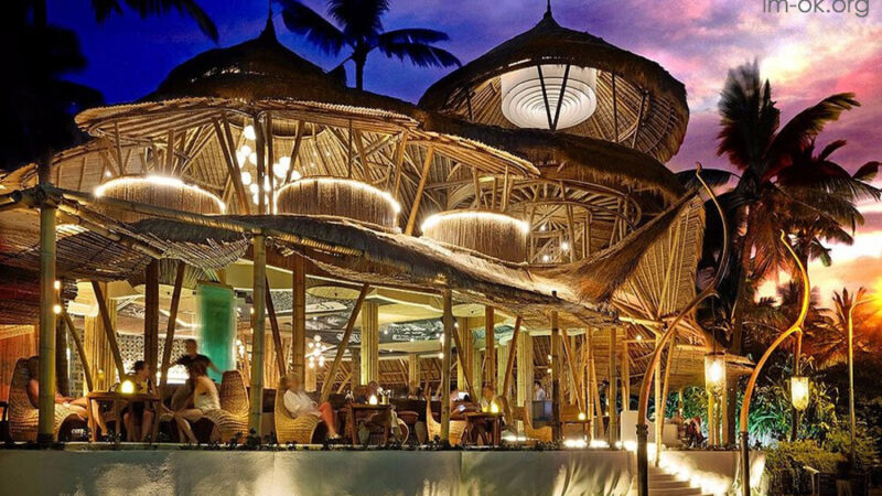 Azul Beach Club บาหลี