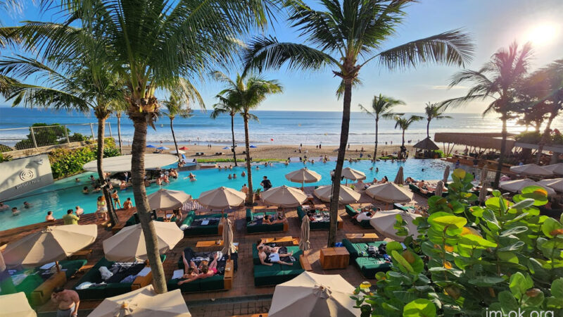 Potato Head Beach Club บาหลี
