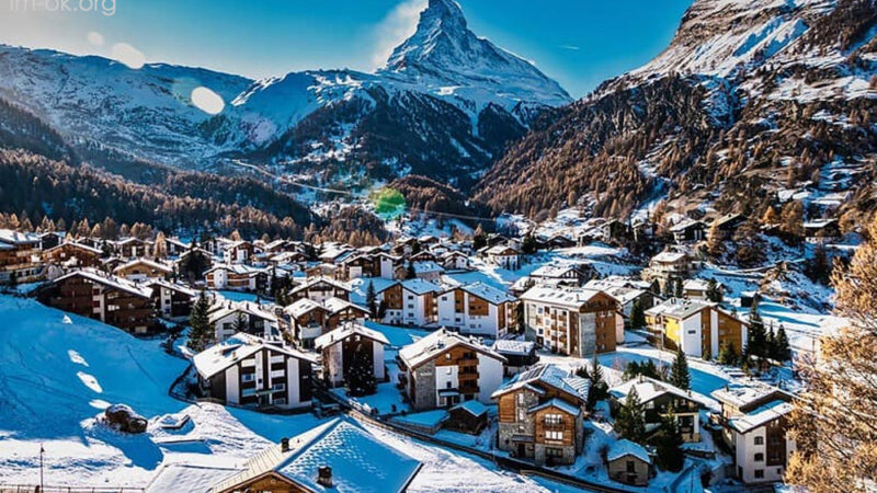 Zermatt หมู่บ้านท่องเที่ยวที่ตั้งอยู่ในรัฐวาเล สวิตเซอร์แลนด์