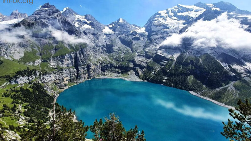 Oeschinensee ทะเลสาบกลางภูเขาสวยสงบ