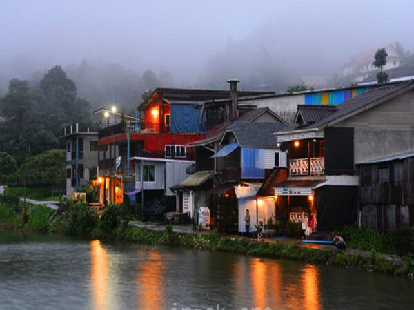 บ้านอีต่อง เหมืองปิล็อก หมู่บ้านในหมอก